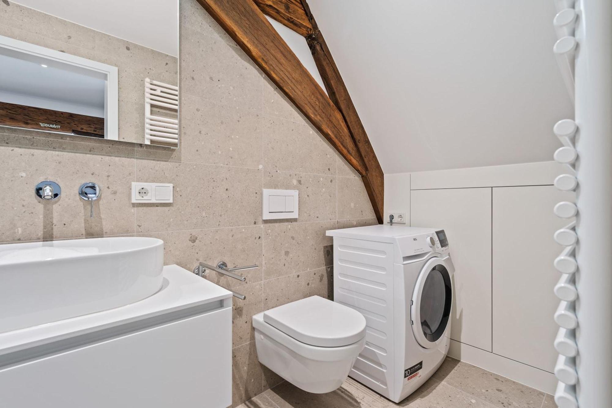 Elegant Clausen Apartment With King Bed & Wifi Luxemburg Buitenkant foto