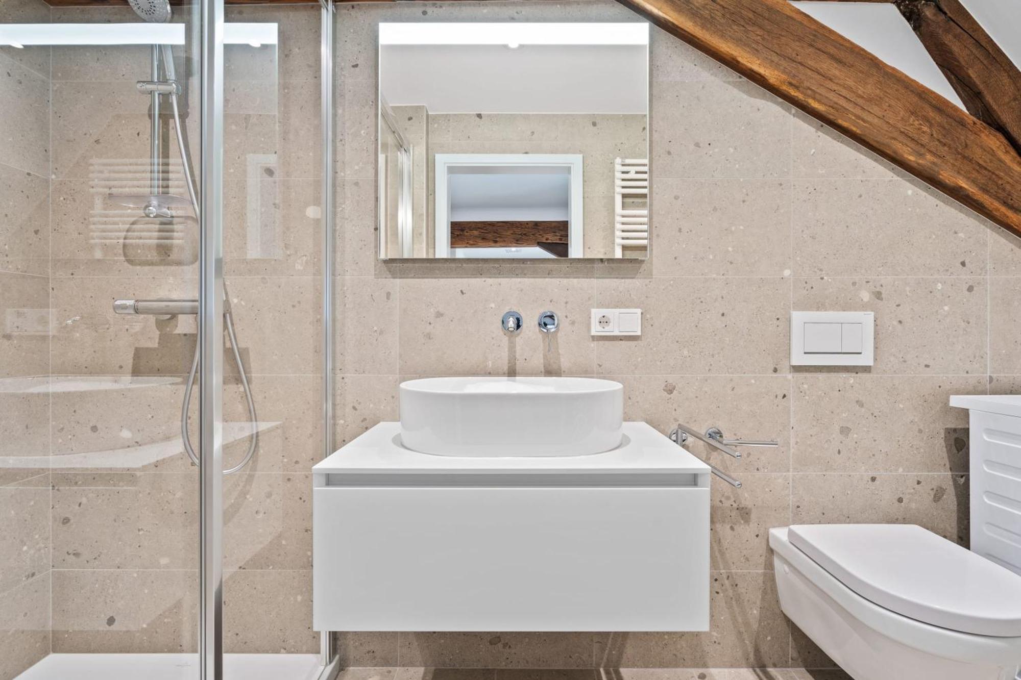 Elegant Clausen Apartment With King Bed & Wifi Luxemburg Buitenkant foto