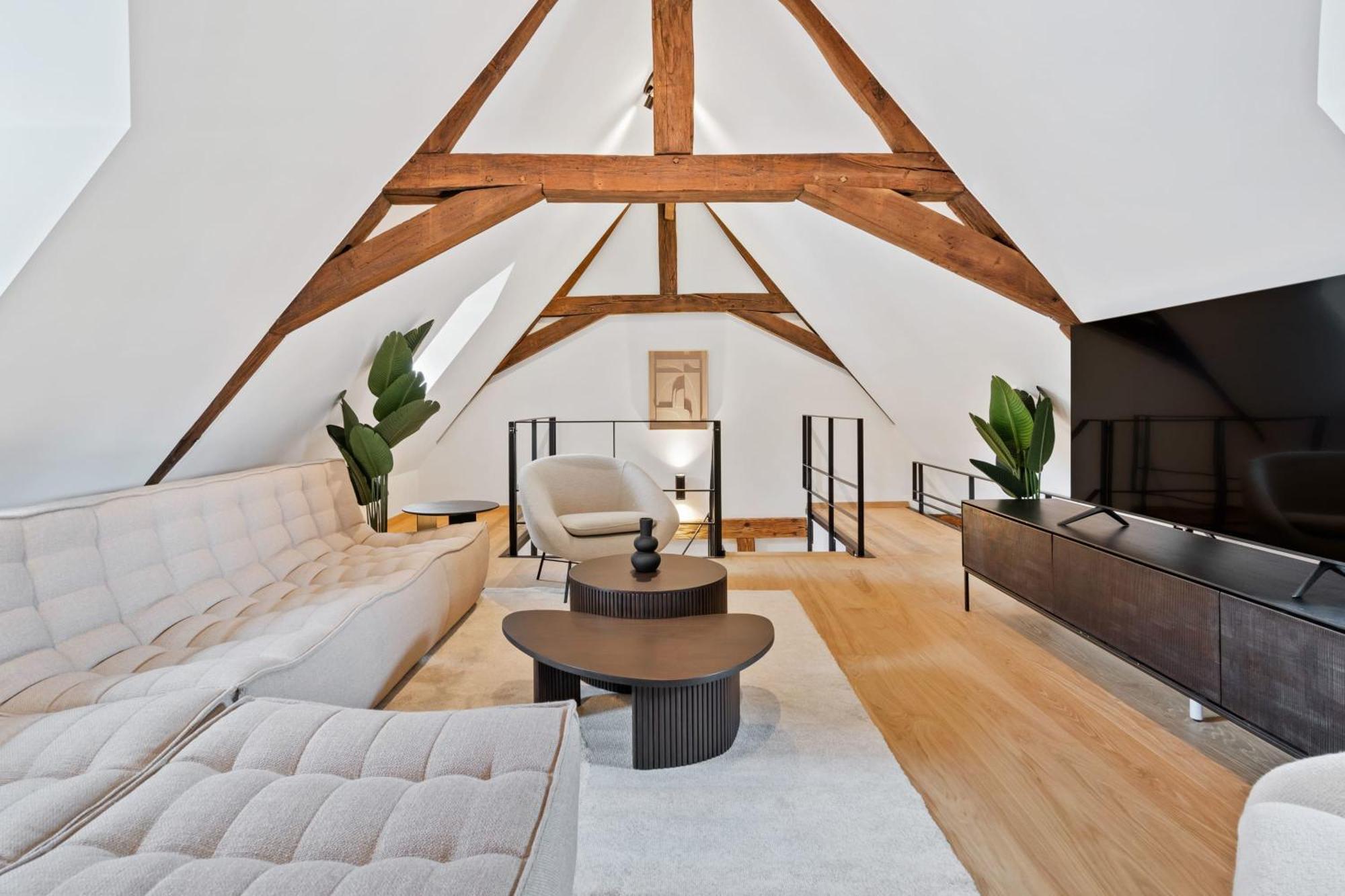 Elegant Clausen Apartment With King Bed & Wifi Luxemburg Buitenkant foto
